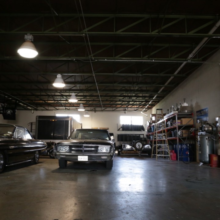 Commercial Garage L2